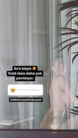 Aygün Aydın nude photo 48