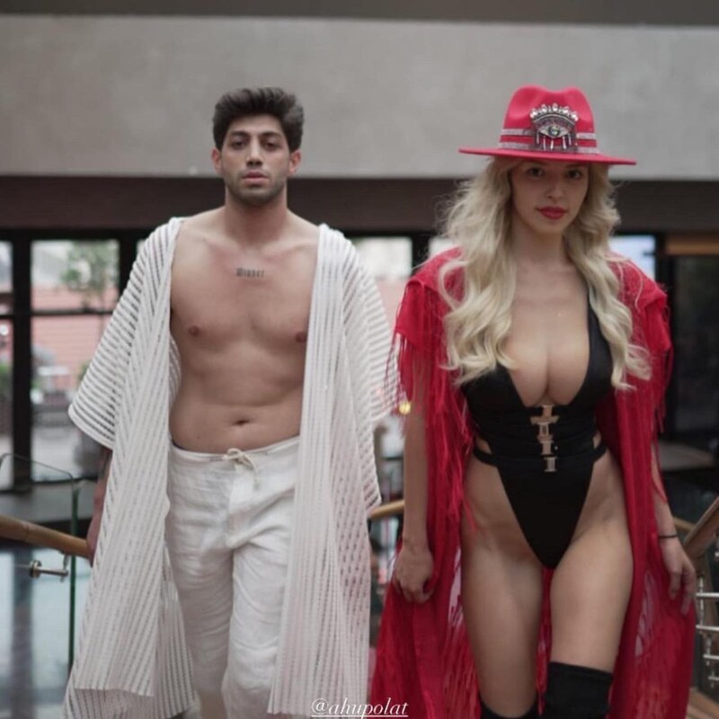 Aygün Aydın nude photo 12