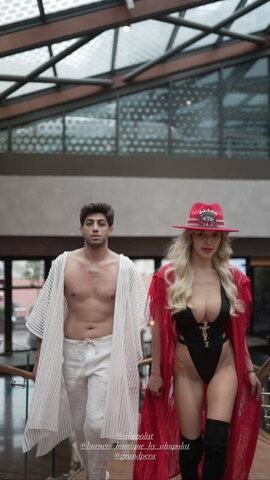 Aygün Aydın nude photo 3