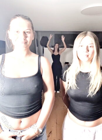 Aylinabr – from her new Tiktok, brightness changed