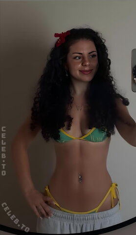 Aylinaphrodite nude photo 9