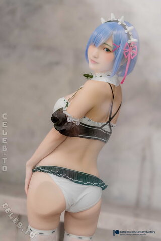 Azra – Rem from Re:Zero - Bikini