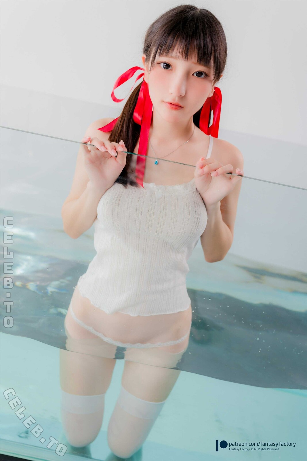 Azra nude photo 2