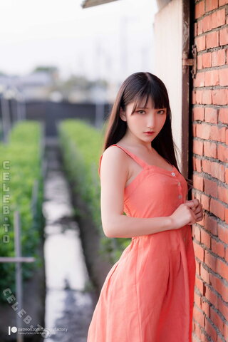 Azra nude photo 150
