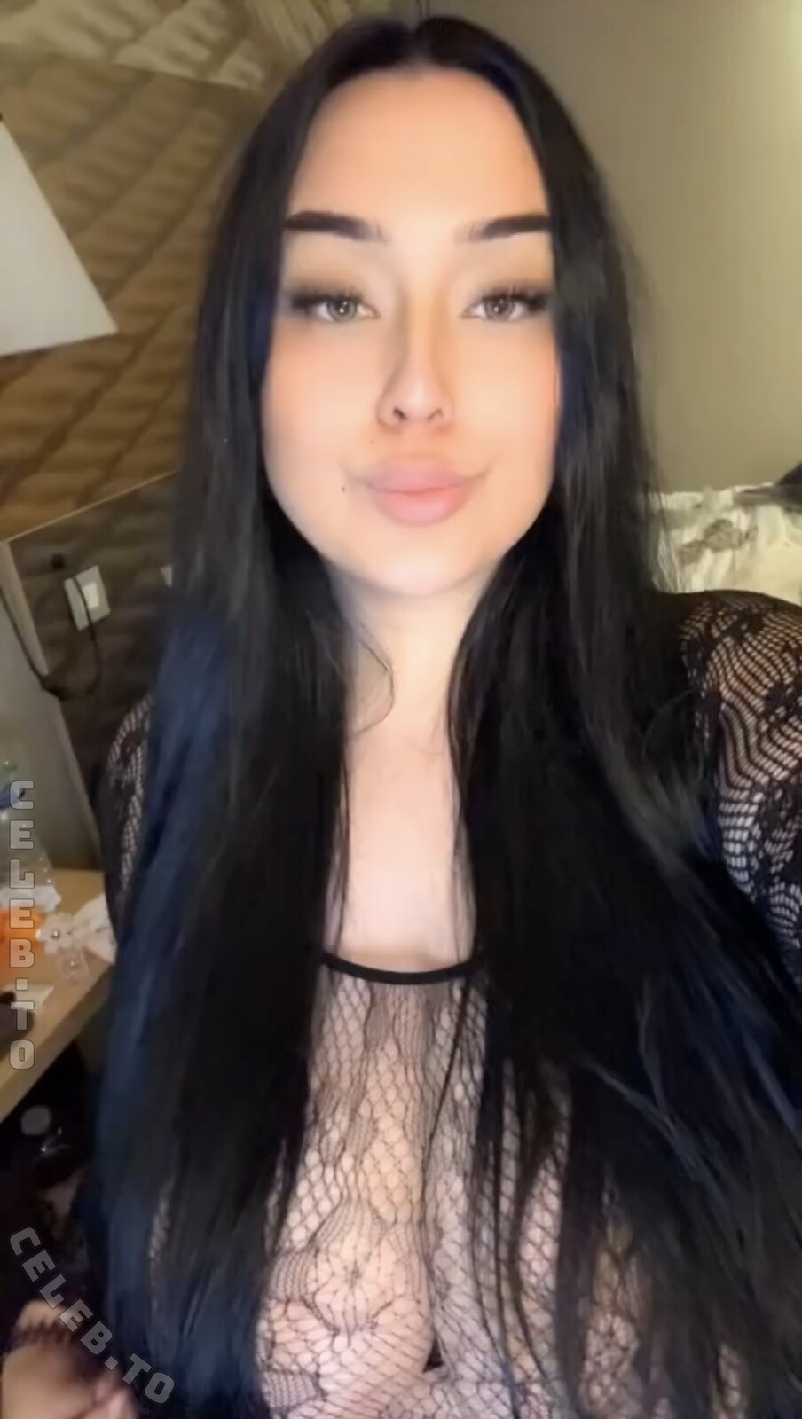 Azulaocea nude photo 1