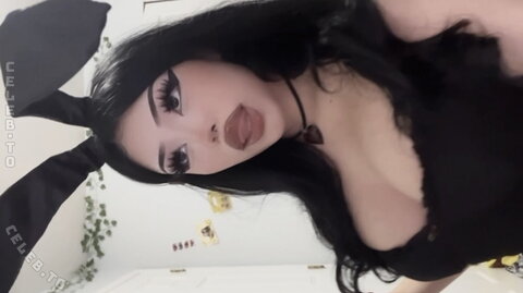 Babagirl nude photo 4