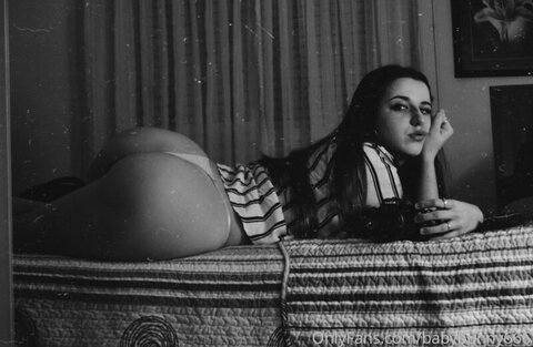Babybunny666 nude photo 13