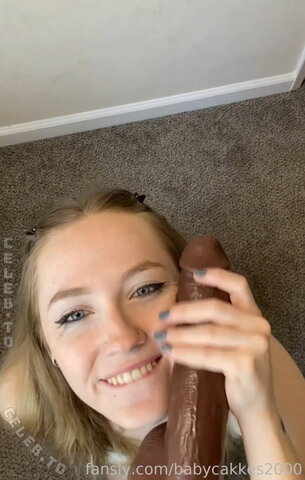 Babycakkes2000 nude photo 37