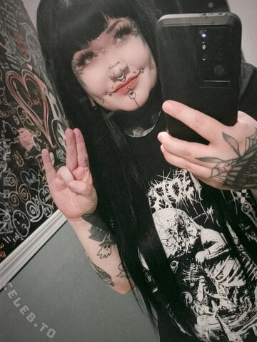 Babymortis nude photo 37