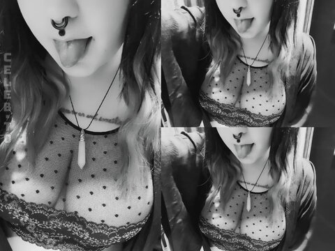 Babymortis nude photo 35
