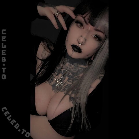 Babymortis nude photo 29
