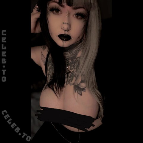 Babymortis nude photo 19