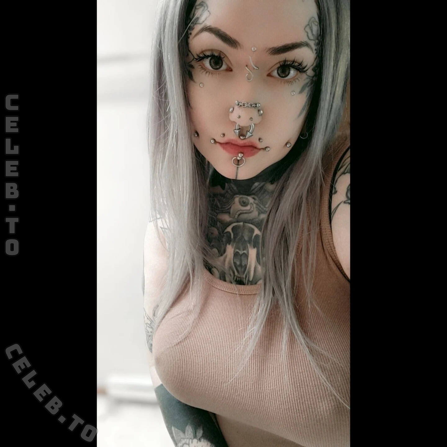 Babymortis nude photo 1