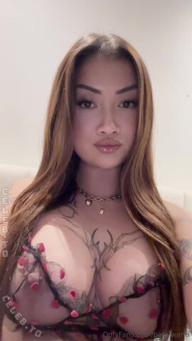 Babywanti nude photo 11
