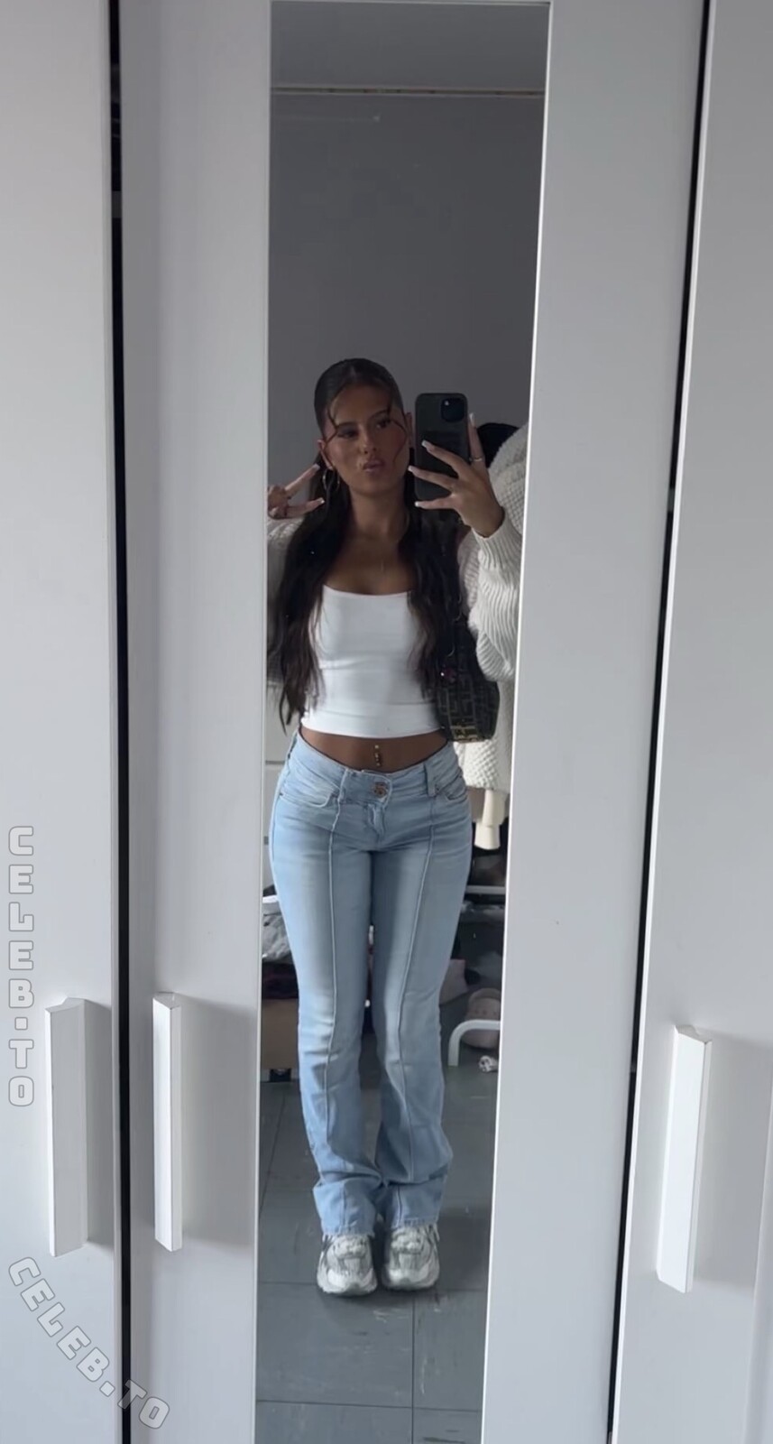 Babyyjuli nude photo 1