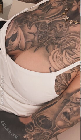 Bad_xmoni nude photo 11