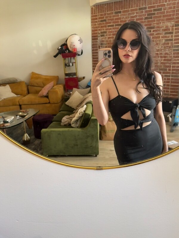 Bailey Meyers nude photo 4