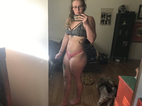 Bamitsbland nude photo 33