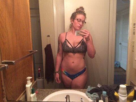 Bamitsbland nude photo 29