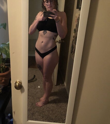 Bamitsbland nude photo 26