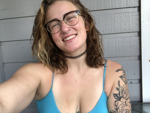 Bamitsbland nude photo 20
