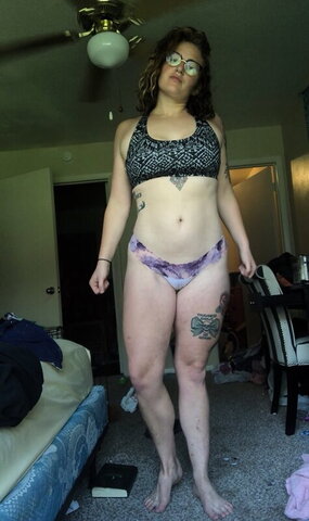 Bamitsbland nude photo 11