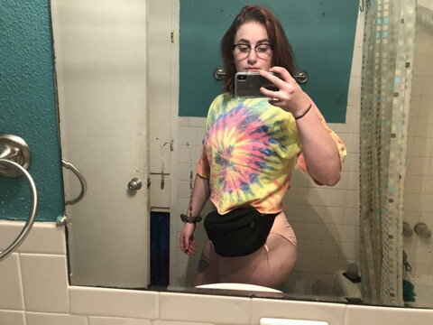 Bamitsbland nude photo 3