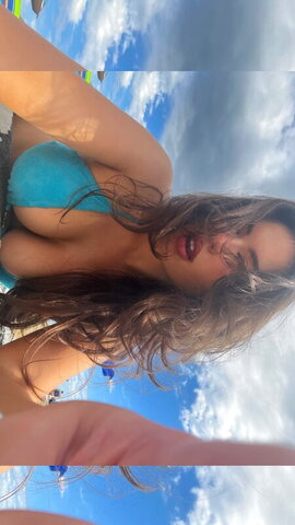 Barbara Batista Hot (2 photos)