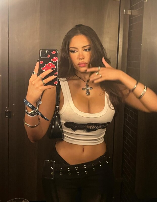 Barbara Batista nude photo 2