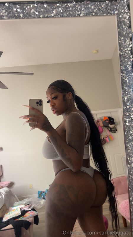 Barbie Bugatti nude photo 5
