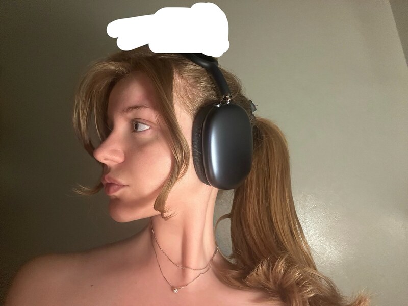 bbedeutungg nude photo 3