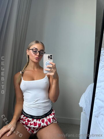 Bbybreex nude photo 7