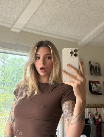 bbyluckie nude photo 25