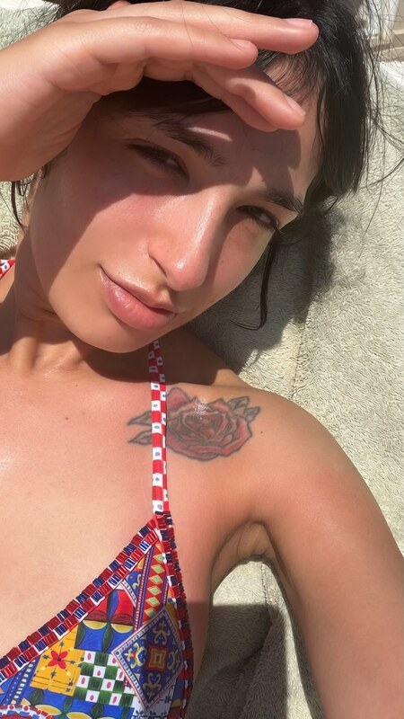 @bbymeix nude photo 1