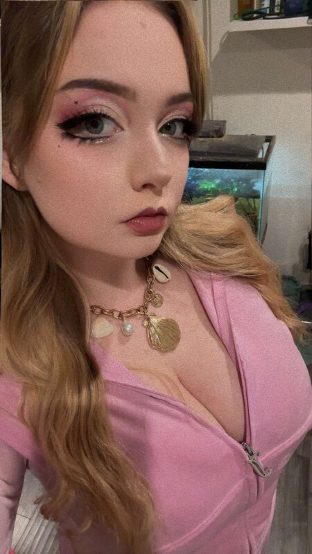 beaniebaby nude photo 2