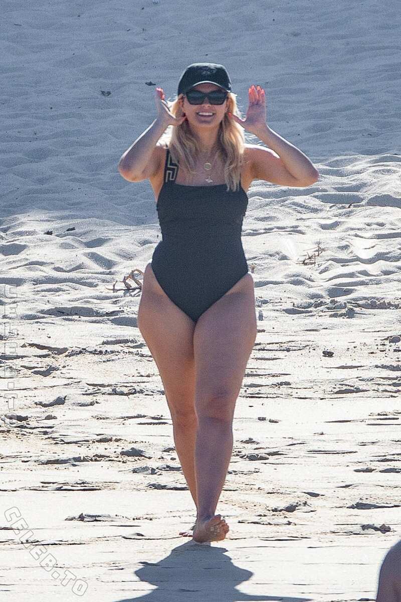 Bebe Rexha nude photo 3