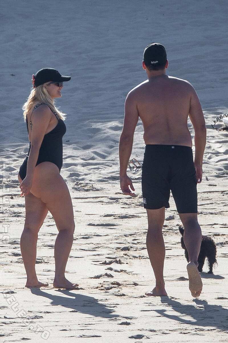 Bebe Rexha nude photo 11
