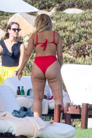 Bebe Rexha nude photo 44