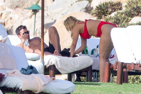 Bebe Rexha nude photo 14
