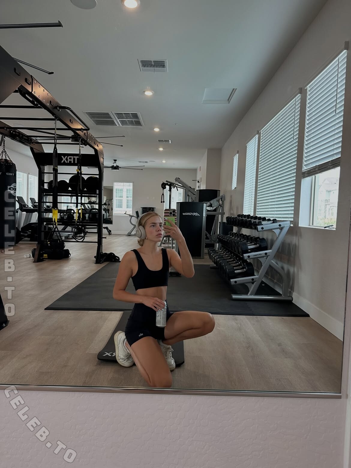 Beccameans nude photo 2