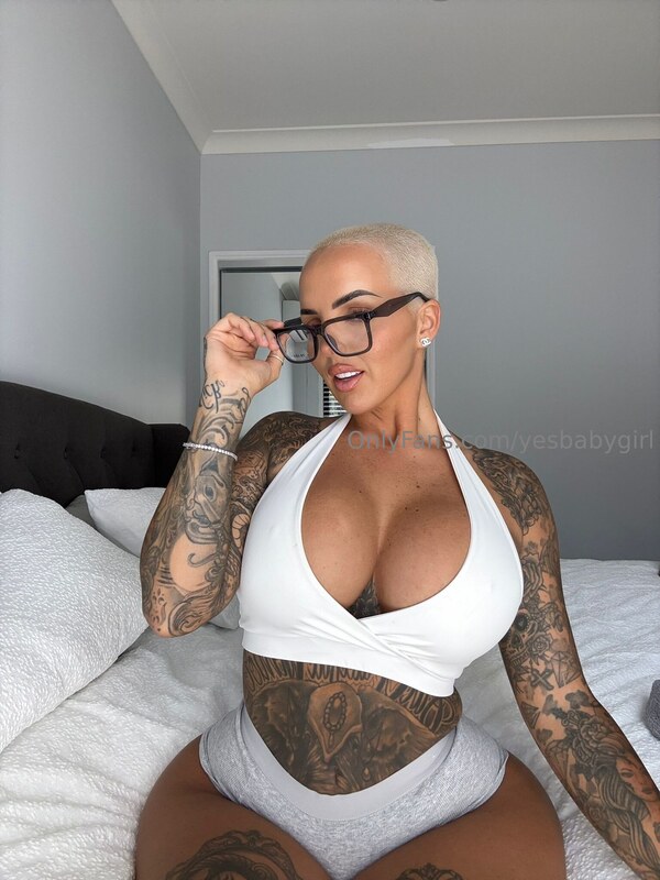 becgorton_ nude photo 24