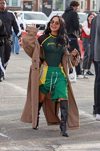 Becky G nude photo 15