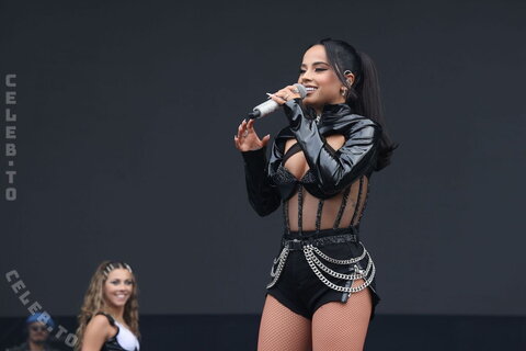 Becky G nude photo 5