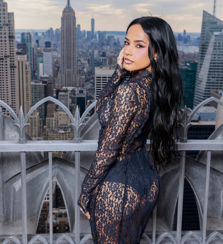 Becky G nude photo 3