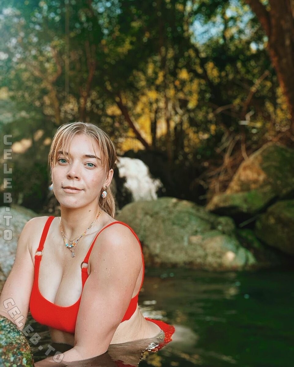Becky Hill nude photo 2