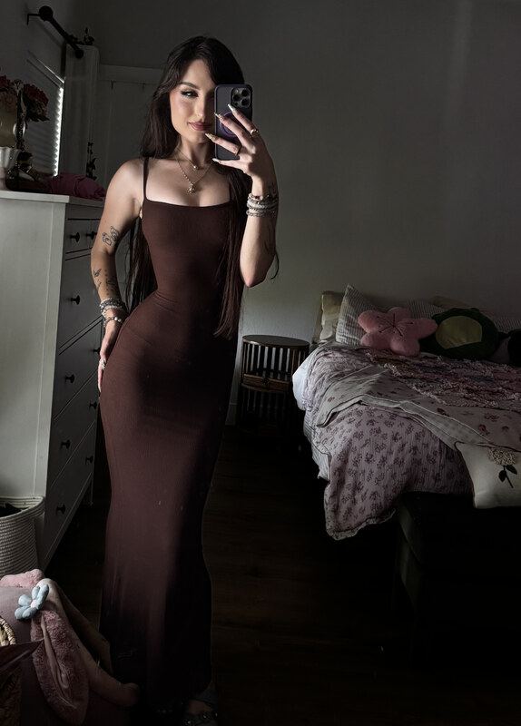 beebee ASMR nude photo 3