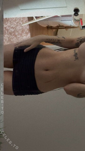 beebee nude photo 87