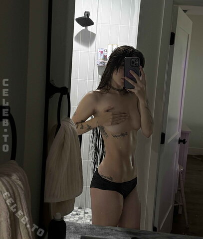 beebee nude photo 69