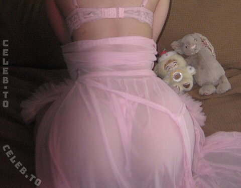 beebee nude photo 67