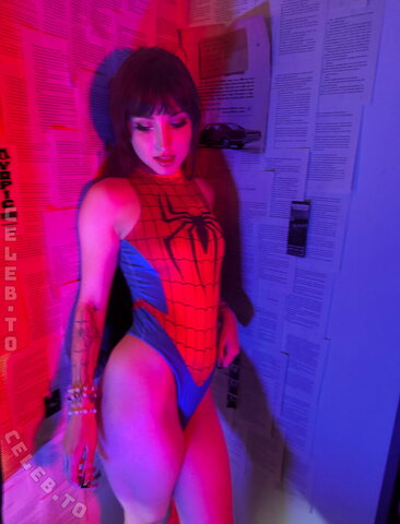 beebee nude photo 28